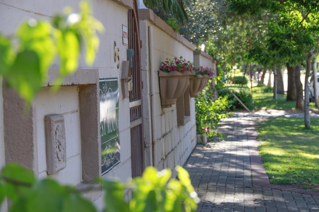 Poetry Guestrooms Vryburg Exterior foto